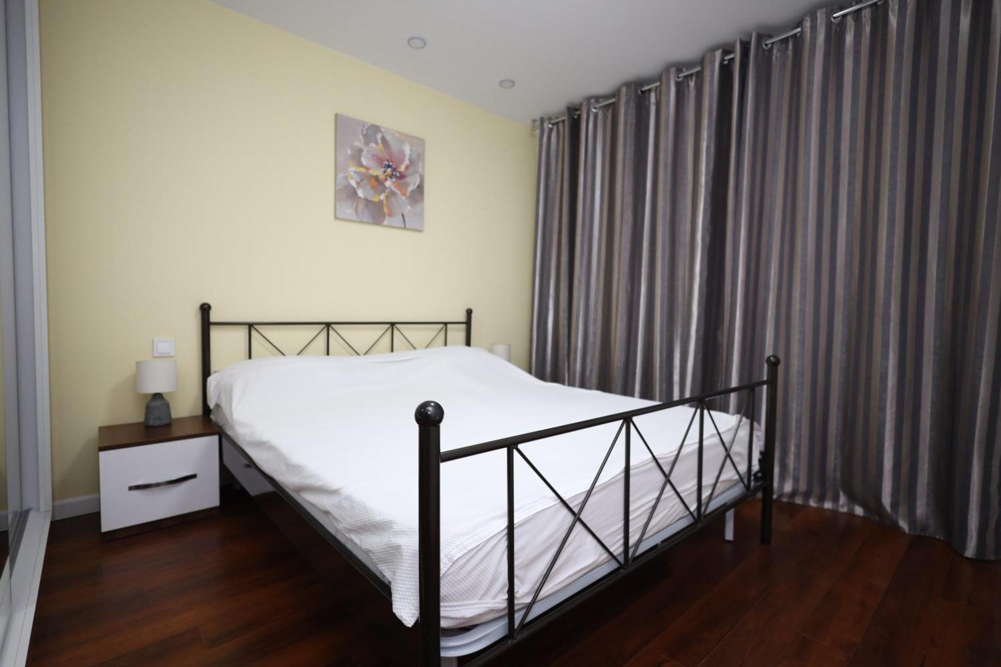 Dodona Aparthotel In Prishtina Pristina Exteriör bild